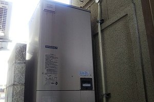 三菱　電気温水器