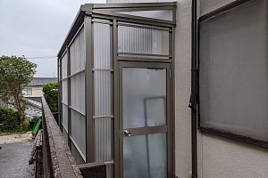 目隠し材ポリカ波板