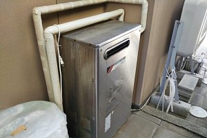 TOTO　石油給湯器