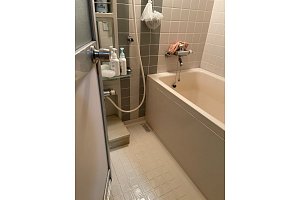 タイル貼り　お風呂　寒い