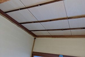 茶色板から白板へ