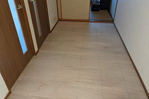 工事前の前のフローリング