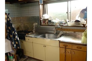 タイル　汚れ　収納なし