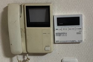 テレビドアホンモニター