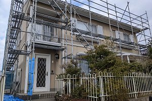 屋根塗装　雨漏り