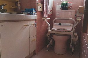 トイレ　施工前　