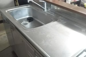 キッチン、汚れ、扉