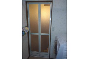 UB　折れ戸交換　折れ戸　換気扇交換　浴室換気扇　Panasonic　パナソニック　ユニットバス ハウステック　折戸　DM60-PT0501