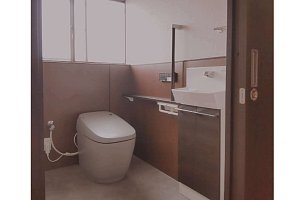 トイレ　トイレリフォーム　リフォーム　トイレ交換　洗面台　洗面化粧台　洗面化粧台リフォーム　リフォーム　洗面台交換　小便器撤去