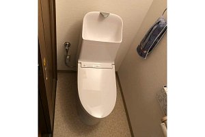 トイレ　トイレリフォーム　リフォーム　トイレ交換　TOTO　ｳｫｼｭﾚｯﾄ一体型 ZR1配管/手洗付