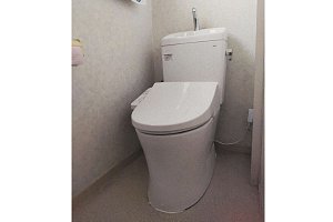 トイレ　トイレリフォーム　リフォーム　トイレ交換　TOTO　ピュアレストQR