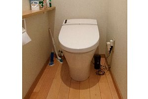 トイレ　トイレリフォーム　リフォーム　トイレ交換　LIXIL　プレアス