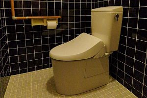 トイレ　トイレリフォーム　リフォーム　トイレ交換 LIXIL　アメージュZ
