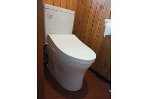トイレ　トイレリフォーム　リフォーム　トイレ交換　TOTO　ピュアレストQR 浴室水栓　浴室水栓交換