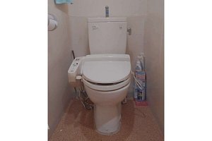 トイレ　トイレリフォーム　リフォーム　トイレ交換　TOTO　ピュアレストQR