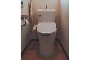 トイレ　トイレリフォーム　リフォーム　トイレ交換　TOTO　ピュアレストQR