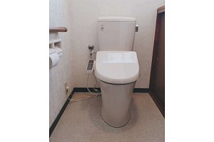 トイレ　トイレリフォーム　リフォーム　トイレ交換　LIXIL　アメージュZ　ハイパーキラミック