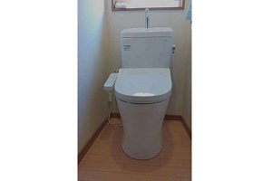 トイレ　トイレリフォーム　リフォーム　トイレ交換　TOTO　ピュアレストQR