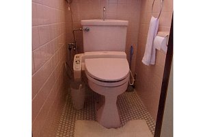 トイレ　トイレリフォーム　リフォーム　トイレ交換　TOTO　ｳｫｼｭﾚｯﾄ一体型 ZR1 ﾘﾌｫｰﾑ配/手洗付