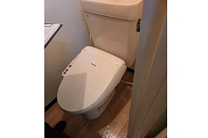 トイレ　トイレリフォーム　リフォーム　トイレ交換 LIXIL　アメージュZ　クッションフロア交換　シングルレバー混合栓　照明交換