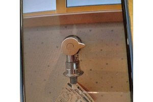 洗濯機　洗濯機水栓　向き調整　高さ合わない