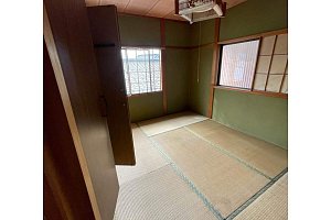 全面リフォーム　内装工事　外構工事　大工工事　水回りリフォーム　キッチン交換　トイレ交換　洗面化粧台