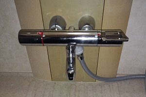 シャワー混合栓交換　混合栓交換　サーモシャワー混合栓　SANEI　ｻｰﾓｼｬﾜｰ混合栓　SK1814T-13