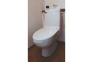 トイレ　トイレリフォーム　リフォーム　トイレ交換　TOTO　ピュアレストQR