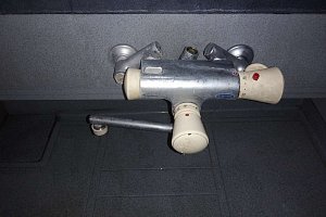 シャワー混合栓　交換　リフォーム　SANEI　サーモシャワー混合栓　SK1811