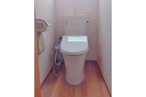 トイレ　トイレリフォーム　リフォーム　トイレ交換　LIXIL　アメージュZ　ﾊｲﾊﾟｰｷﾗﾐｯｸ
