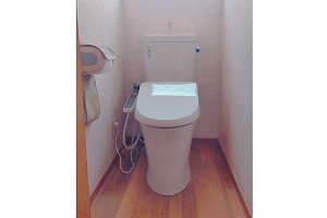 トイレ　トイレリフォーム　リフォーム　トイレ交換　LIXIL　アメージュZ　ﾊｲﾊﾟｰｷﾗﾐｯｸ