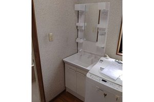 キッチン　キッチンリフォーム　リフォーム　キッチン交換　トイレ交換　洗面化粧台交換　クッションフロア　CF　換気扇