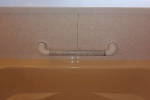 LIXIL　手摺交換　浴室手摺