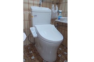トイレ　トイレリフォーム　リフォーム　トイレ交換　TOTO　ピュアレストQR