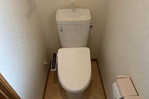 トイレ　トイレリフォーム　リフォーム　トイレ交換　LIXIL　アメージュZ　ﾊｲﾊﾟｰｷﾗﾐｯｸ