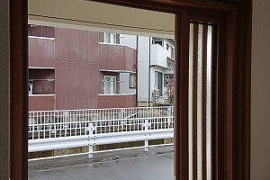 玄関ドアリシェント