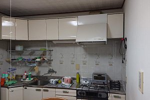 施工前のキッチン写真１