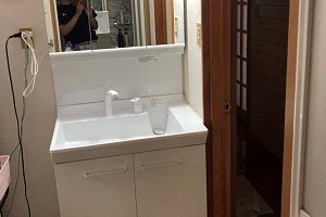 リクシル　PV三面鏡