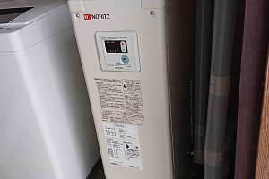 減圧弁、安全弁内蔵