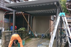柱の垂直を決める