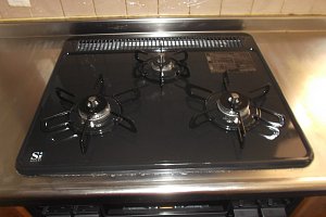 施工後のキッチンコンロ