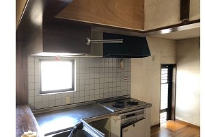 リフォーム前のキッチン