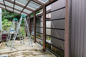 波板張り用アルミ部材下地