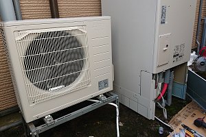 水漏れを起こしている配管